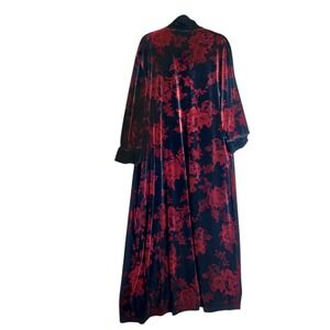 Delicates Womens Medium Red Black Velvet Floral Rose Long Robe Duster Braid Trim